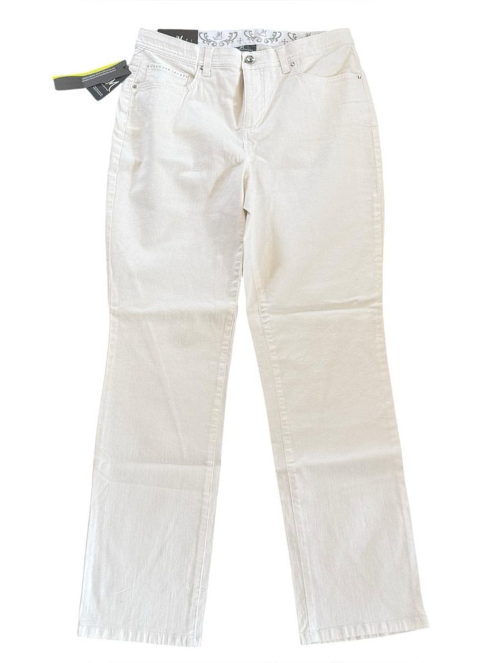 JM Collection Straight Leg White Embellished Pocket Curvy Fit Jeans. 10. NEW.